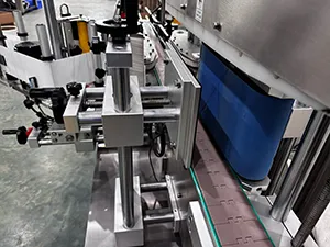 Automatic Front and Back Labeling Machine